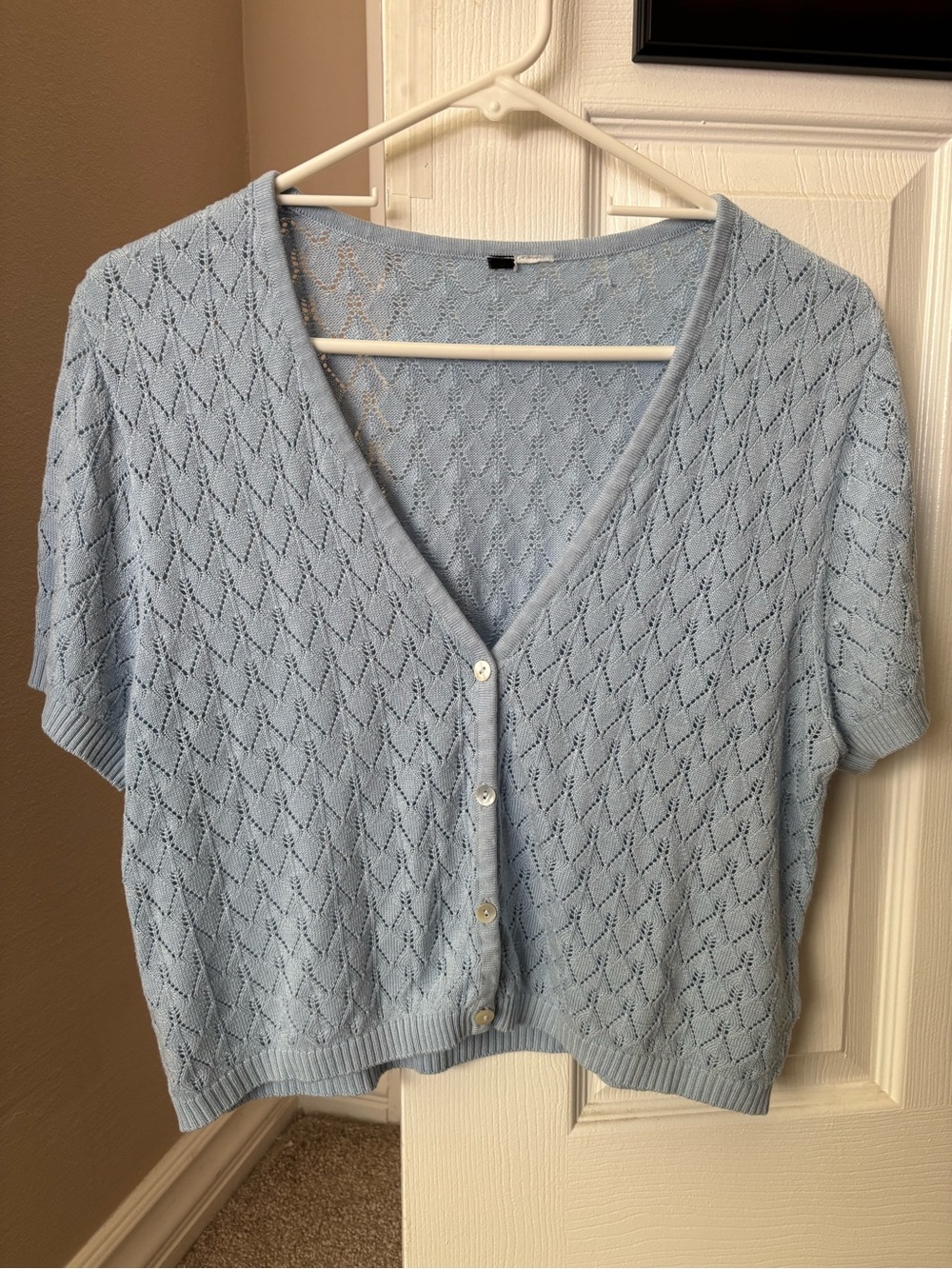 H&M Light Blue Short-Sleeve V-Neck Button Cardigan